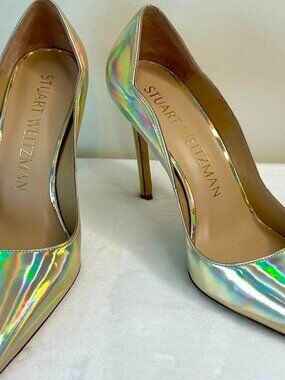 Stuart Weitzman Stuart 100 Scallop Pump Platino Iridescent